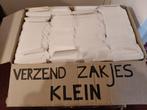 Doos met verzend zakjes, Doe-het-zelf en Verbouw, Kratten en Dozen, Ophalen of Verzenden, Doos, Minder dan 35 cm