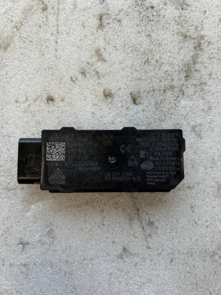 Radar sensor ACC VW/Audi/Skoda/Seat 5WA 962 133 D (HELLA), Auto-onderdelen, Elektronica en Kabels, Audi, Seat, Volkswagen, Skoda