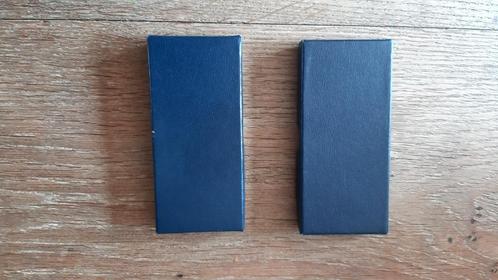 2 medaille doosjes, Verzamelen, Militaria | Algemeen, Overige soorten, Lintje, Medaille of Wings, Overige gebieden, Ophalen of Verzenden