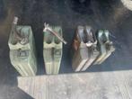 Stalen leger Jerrycans  3x20 L 1x10L en twee schenktuiten, Ophalen of Verzenden, Zo goed als nieuw, Onderhoud en Reparatie