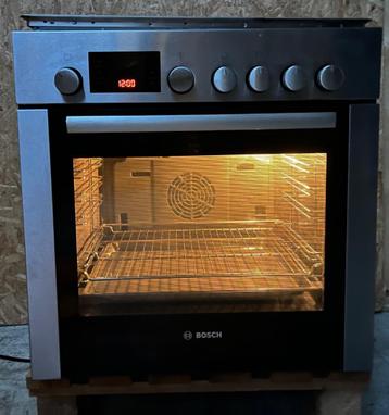 Inbouw fornuis hetelucht+keramisch kookplaat Bosch HEV23B250 beschikbaar voor biedingen