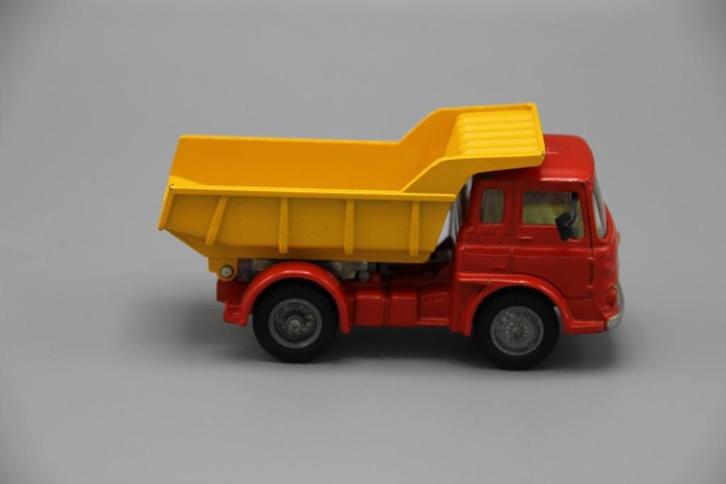 Corgi Toys Bedford Tipper Truck # 494, Hobby en Vrije tijd, Modelauto's | 1:43, Zo goed als nieuw, Bus of Vrachtwagen, Corgi, Ophalen of Verzenden
