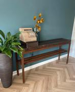 Mooie, unieke , robuuste, handgemaakte sidetable, Huis en Inrichting, Tafels | Sidetables, Ophalen, Zo goed als nieuw, 150 tot 200 cm