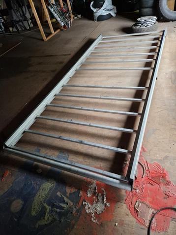 Aluminium imperiaal! beschikbaar voor biedingen