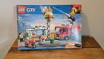 Lego City Brand bij het hamburgerrestaurant - 60214, Kinderen en Baby's, Speelgoed | Duplo en Lego, Ophalen of Verzenden, Zo goed als nieuw