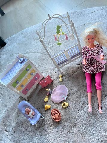 Barbie set met Steffi Love pop en accessoires beschikbaar voor biedingen
