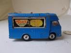 Corgi Toys 471 SMITH'S KARRIER VAN SNACKBAR 1965 Opknapper C, Hobby en Vrije tijd, Modelauto's | 1:43, Ophalen of Verzenden, Gebruikt