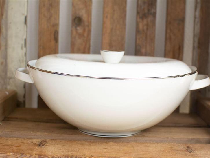 Eschenbach soepterrine 29231, Huis en Inrichting, Keuken | Servies, Gebruikt, Bord(en), Overige stijlen, Ophalen of Verzenden