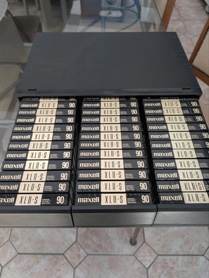 160 Maxell XLII-S CASSETTEN NIEUW 90 MINUTEN, Cd's en Dvd's, Cassettebandjes, Zo goed als nieuw, Overige genres, 2 t/m 25 bandjes
