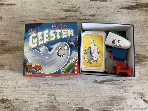 Vlotte geesten 999 games [s960], Hobby en Vrije tijd, Gezelschapsspellen | Bordspellen, Zo goed als nieuw, Ophalen of Verzenden
