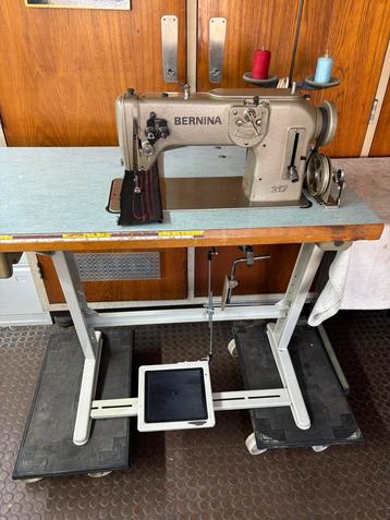 Te koop Bernina 217 beschikbaar voor biedingen