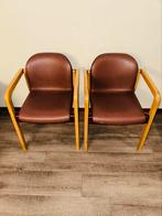 2x stevige senioren stoelen hout/leer comfort, Huis en Inrichting, Stoelen, Twee, Leer, Ophalen of Verzenden, Bruin