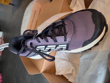 Salomon wander w  nieuw maat 38 beschikbaar voor biedingen