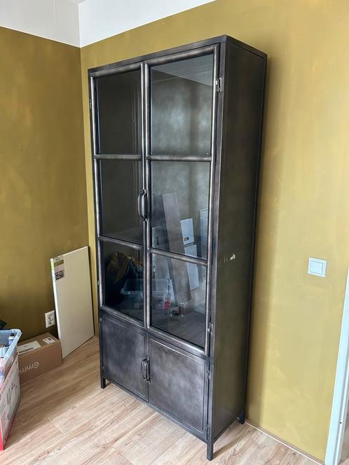 Industriele metalen kast, Huis en Inrichting, Kasten | Vitrinekasten, Zo goed als nieuw, 50 tot 100 cm, 25 tot 50 cm, Metaal, Ophalen
