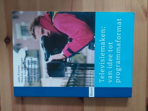 Joke Fictoor - Televisiemaken, Boeken, Film, Tv en Media, Zo goed als nieuw, Media, Ophalen of Verzenden