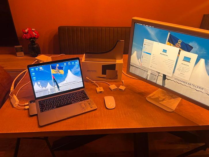 MacBook Pro 2019 13" + Apple Accessoires, Computers en Software, Apple Macbooks, Gebruikt, MacBook Pro, 13 inch, Onbekend, 16 GB