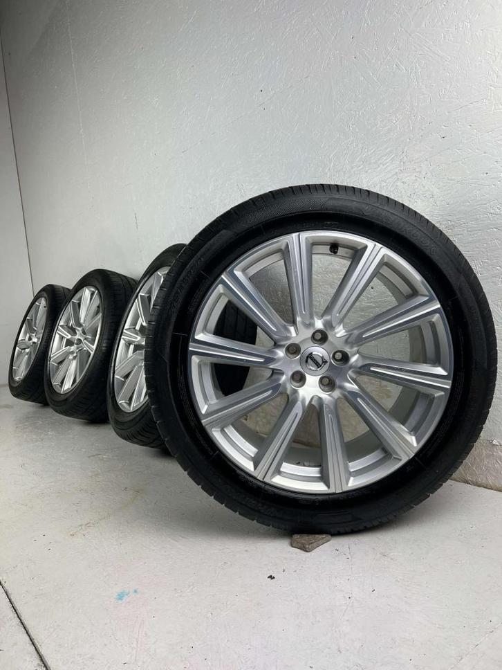 Originele Volvo XC90 XC60 V90 velgen 20" 5x108 zomerset, Auto-onderdelen, Banden en Velgen, Banden en Velgen, Zomerbanden, 20 inch