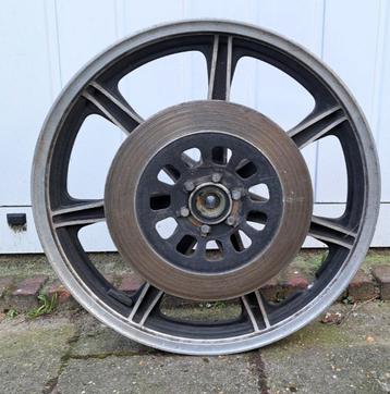 Voorwiel (gietwiel) met remschijf voor Yamaha SR500 beschikbaar voor biedingen