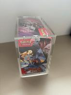 Acryl Case Boosterbox - Pokémon, Ophalen of Verzenden, Nieuw, Boosterbox, Foil