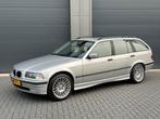 BMW E36 323i Touring | 1999 M52 Facelift | Full option, Automaat, Achterwielaandrijving, Zwart, 2494 cc