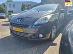 Peugeot 5008 1.6 THP Allure 5p. (motor is defect), Auto's, Peugeot, Euro 5, Gebruikt, Zwart, 1650 kg