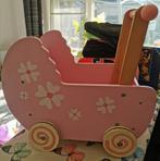 Poppenwagen/wiegje, Kinderen en Baby's, Speelgoed | Houten speelgoed, Gebruikt, Ophalen
