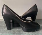 MiuMiu. Leren pumps/peeptoes. Mt 39 1/2., Kleding | Dames, Miu Miu, Pumps, Zwart, Ophalen of Verzenden