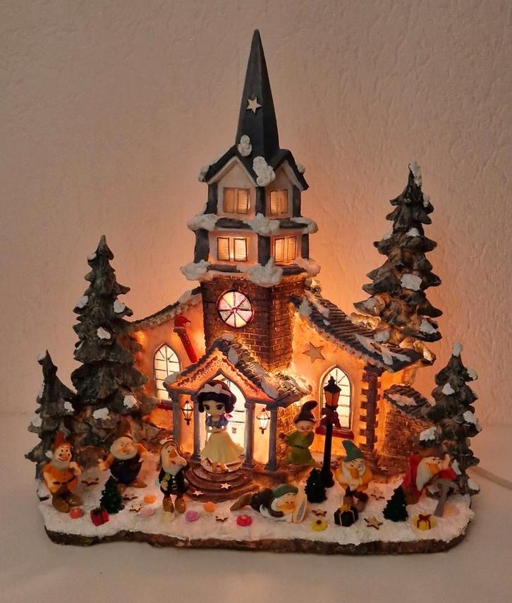Prachtig groot kerstdorp
Met Sneeuwwitje en de 7 dwergen, Diversen, Kerst, Ophalen of Verzenden