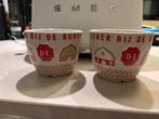 2 Douwe Egberts mokken, Ophalen of Verzenden, Zo goed als nieuw, Overige stijlen, Kop(pen) en/of Schotel(s)