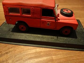 Land rover brandweer  beschikbaar voor biedingen