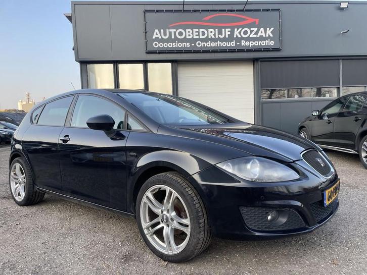 SEAT Leon 1.2 TSI Businessline High AIRCO NAVI CRUISE PDC, Auto's, Seat, Bedrijf, Te koop, Leon, ABS, Achteruitrijcamera, Airbags