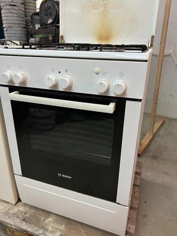 bosch gasfornuis beschikbaar voor biedingen