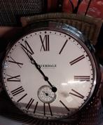 Stijlvolle Wandklok heel veel accessoires tafels lampen ect, Ophalen, Zo goed als nieuw