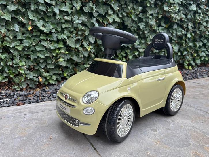 Loopauto Fiat 500, Kinderen en Baby's, Speelgoed | Buiten | Voertuigen en Loopfietsen, Gebruikt, Loopvoertuig, Ophalen