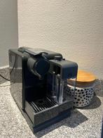 Nespresso Delonghi Lattissima touch, Witgoed en Apparatuur, Koffiezetapparaten, Ophalen of Verzenden, Zo goed als nieuw, Koffiepads en cups