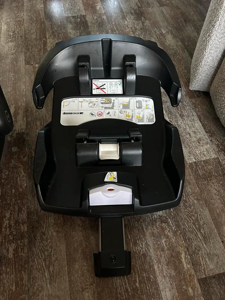 Doona X ISOFIX Base, Kinderen en Baby's, Autostoeltjes, Zo goed als nieuw, Overige merken, 0 t/m 13 kg, Isofix, Ophalen of Verzenden
