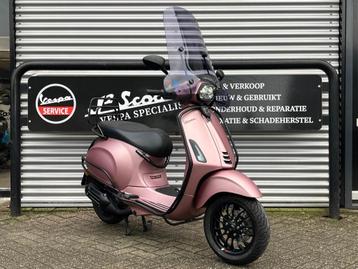 Vespa Sprint Rose Gold Brom 2022 6952 km Full-Option beschikbaar voor biedingen