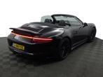 Porsche 911 Cabrio 3.0 Carrera 4 GTS Sport chrono Dealer Ond, Auto's, Porsche, Automaat, Gebruikt, Zwart, 11 km/l