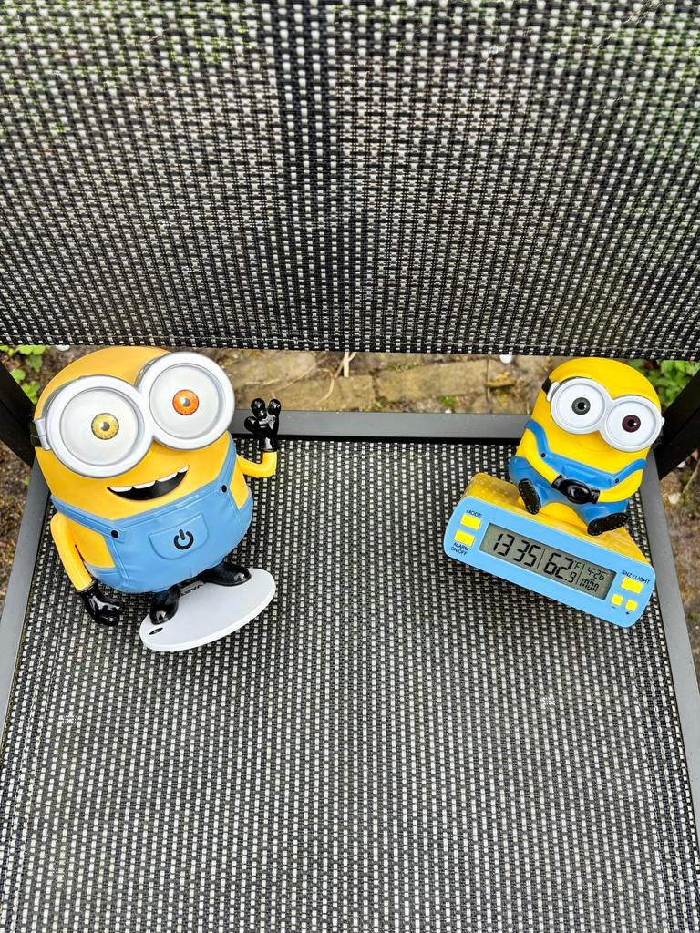 Minions wekker en nachtlampje, Ophalen of Verzenden, Zo goed als nieuw, Lamp