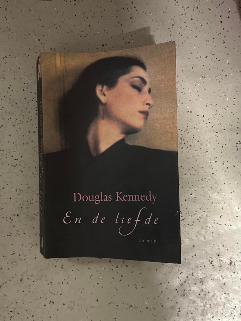 Douglas Kennedy - En de liefde, Boeken, Ophalen of Verzenden, Zo goed als nieuw, Douglas Kennedy