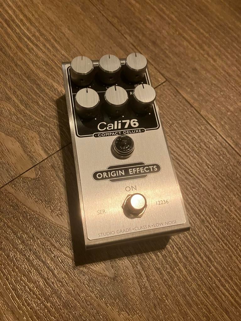 Origin Effects Cali76 Compact Deluxe Compressor Pedaal, Muziek en Instrumenten, Effecten, Zo goed als nieuw, Compressor, Ophalen of Verzenden