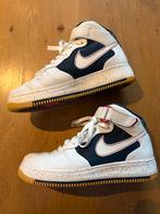 Nike Air Force 1 Mid Supreme Charles Barkley- Maat 42.5, Kleding | Heren, Schoenen, Ophalen of Verzenden, Zo goed als nieuw, Wit