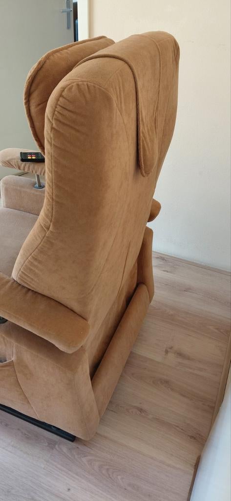 Elektrisch verstelbare relaxstoel - Zo goed als nieuw, Huis en Inrichting, Fauteuils, Ophalen, Modern comfort, 75 tot 100 cm, Zo goed als nieuw