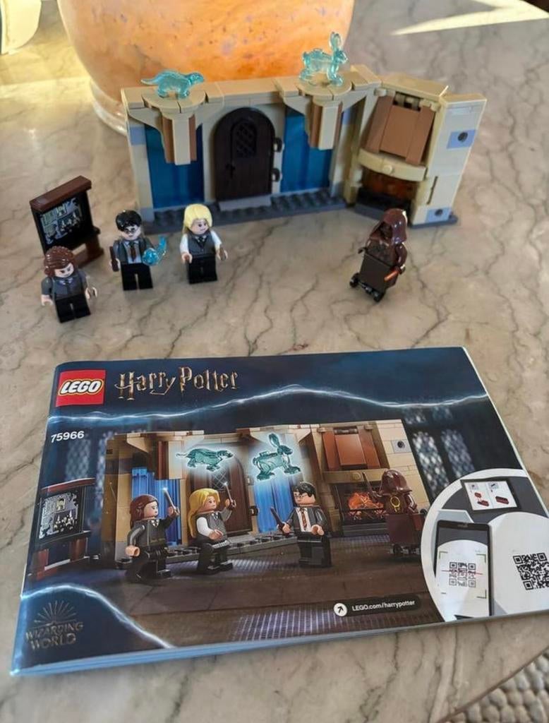 Lego Harry Potter 75966 Zweinstein Kamer van Hoge Nood, Lego, Harry Potter, Ophalen of Verzenden, Zo goed als nieuw