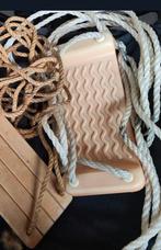 Stevige plastic schommel met touwen, Ophalen of Verzenden, Gebruikt