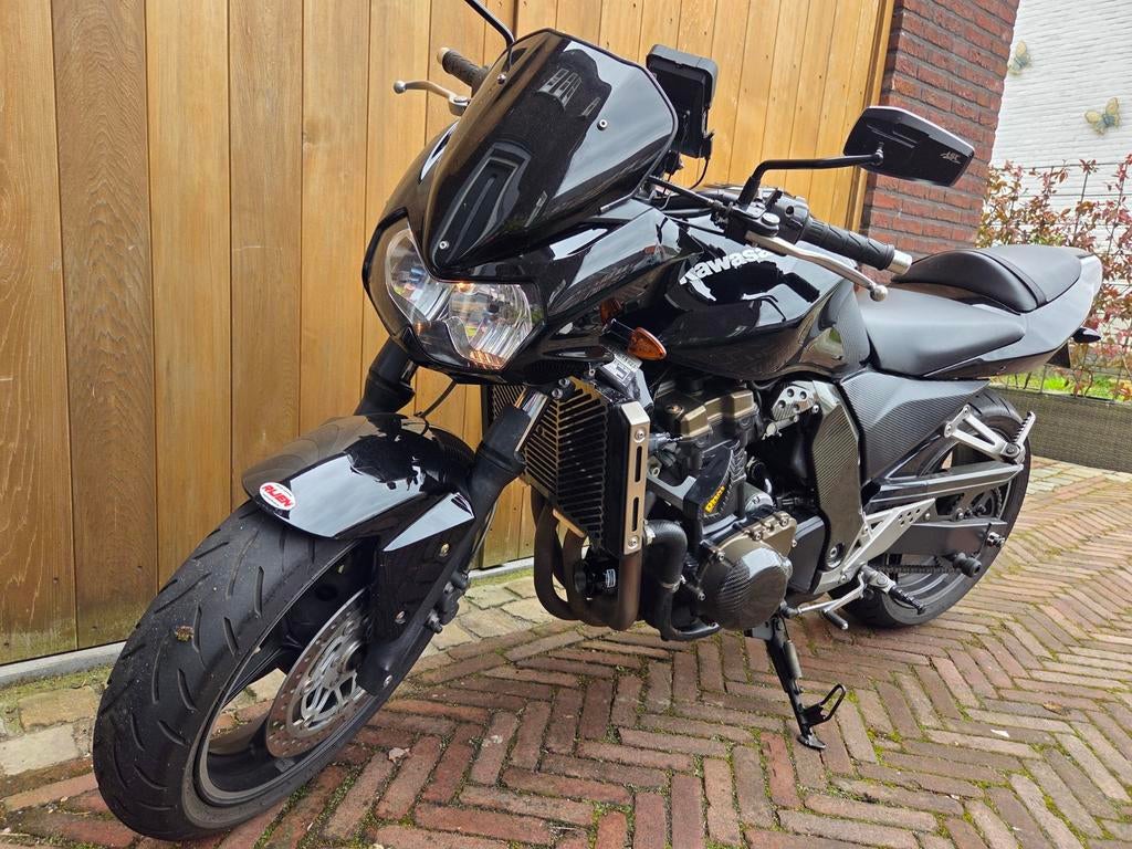 Kawasaki Z750 Tour Black Edition navigatie en sportuitlaat, 750 cc, Sportuitlaat, 4 cilinders, Motorrijbewijs A