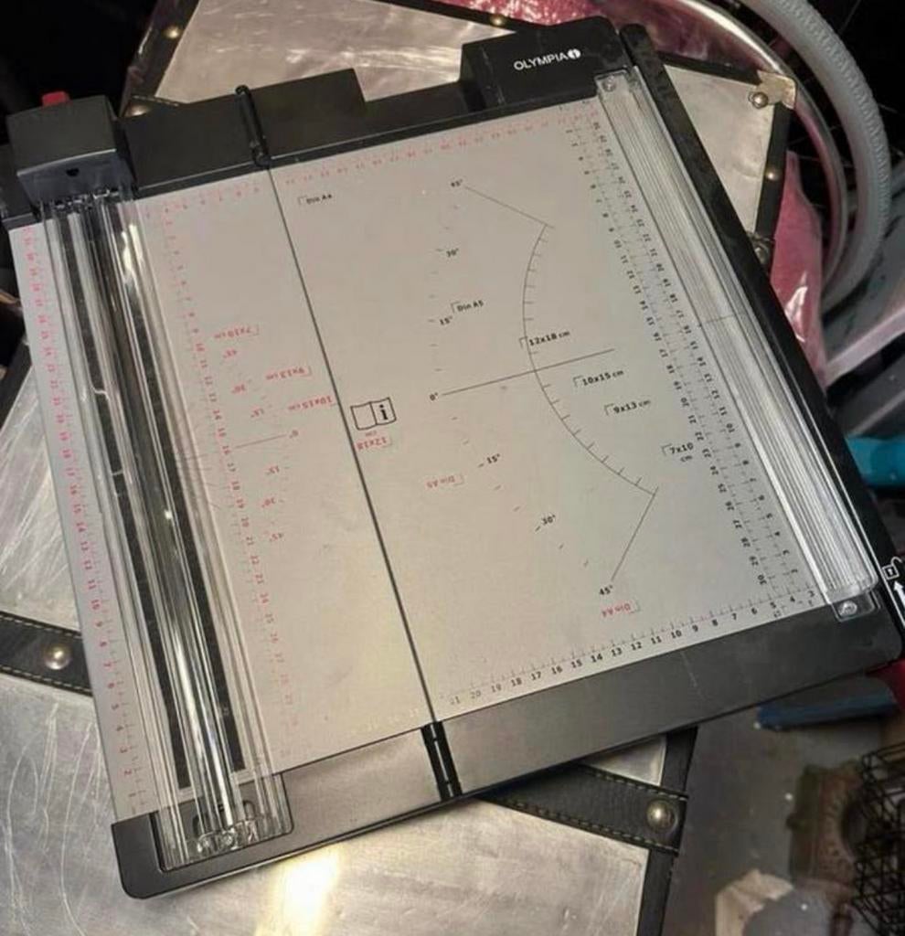 Olympus Vario Duplex 4600 Papier snijtafel in klapbaar, Ophalen of Verzenden, Gebruikt