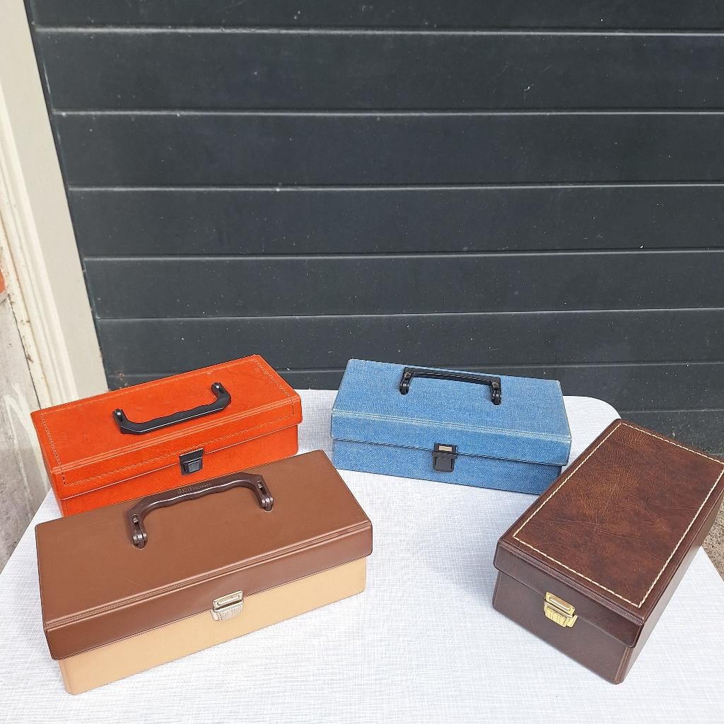 4 Vintage Koffertjes voor Cassettebandjes, Verzamelen, Ophalen of Verzenden, Huis en Inrichting