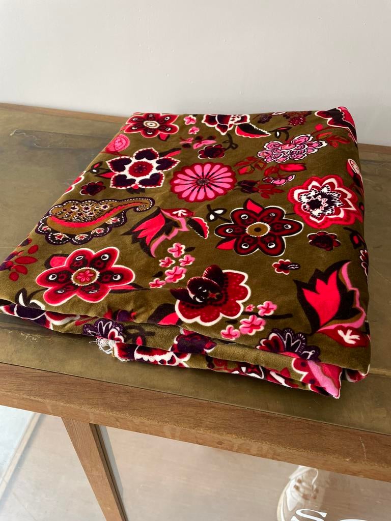 Mooie fluwelen stof, 120 cm of meer, Nieuw, Ophalen of Verzenden, Katoen