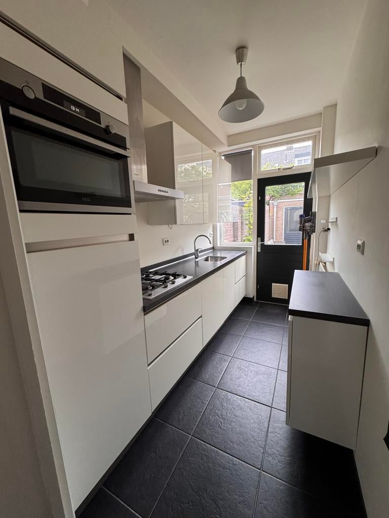 Complete keuken te koop – nette staat, direct beschikbaar, Ophalen, Zo goed als nieuw, Wit, Enkelwandige keuken